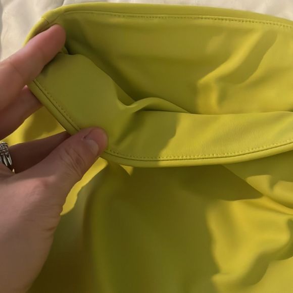 Nwt Express scuba pull on skirt - Picture 4 of 4